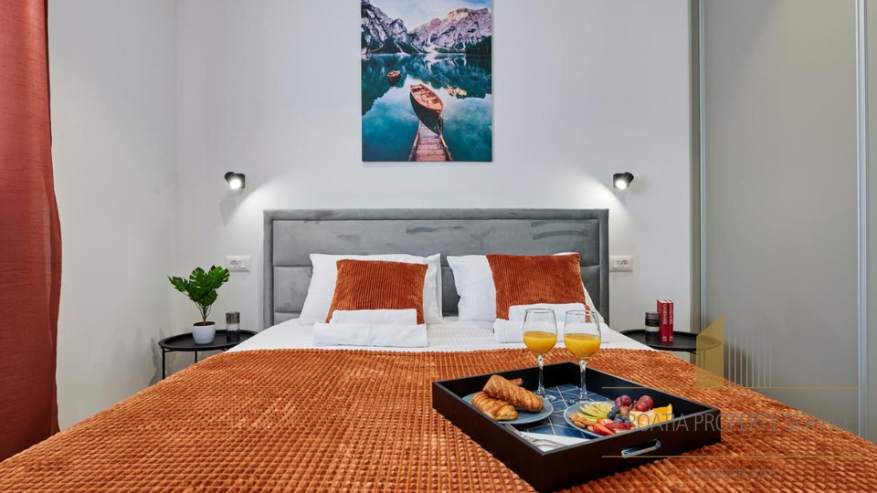 Splendida villa di lusso con piscina – Kaštela!