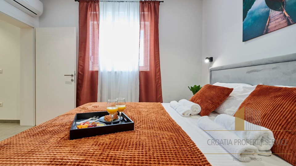 Splendida villa di lusso con piscina – Kaštela!