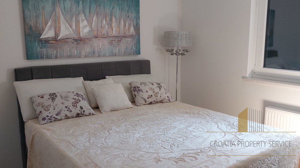 Moderna villa con vista mare – Kaštela!