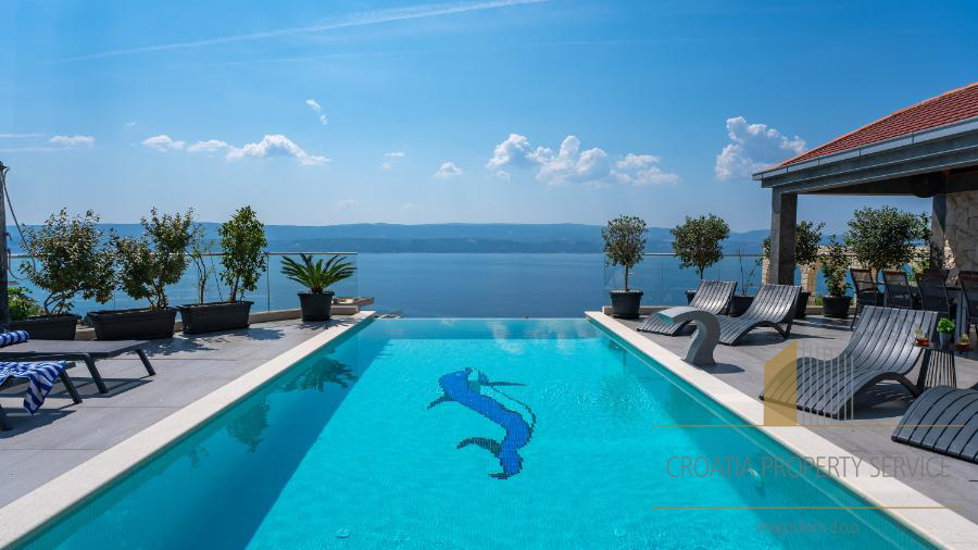 Exclusive villa with panoramic sea view and infinity pool - Omiš!