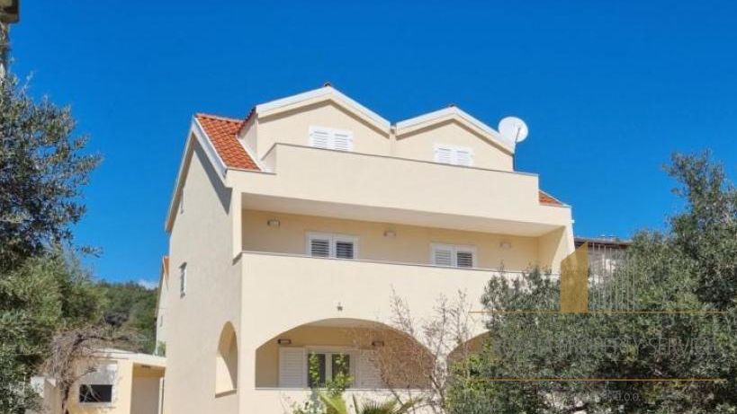 Wunderschöne Villa mit Pool, Garten und Nebengebäude - Stari Grad, Insel Hvar!