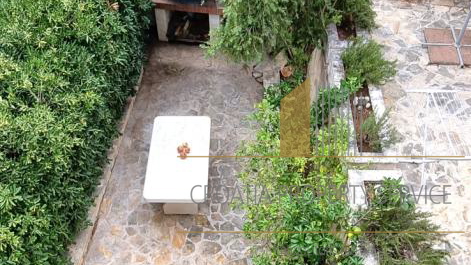 Wunderschöne Villa mit Pool, Weinkeller und Terrassen – Jelsa, Insel Hvar!