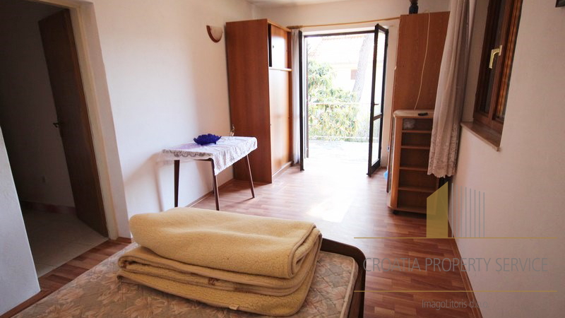 Exceptional opportunity: Charming house 50 m from the sea - Vrboska, Hvar!
