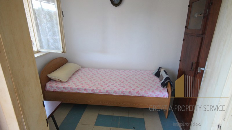 Exceptional opportunity: Charming house 50 m from the sea - Vrboska, Hvar!