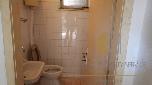 Exceptional opportunity: Charming house 50 m from the sea - Vrboska, Hvar!