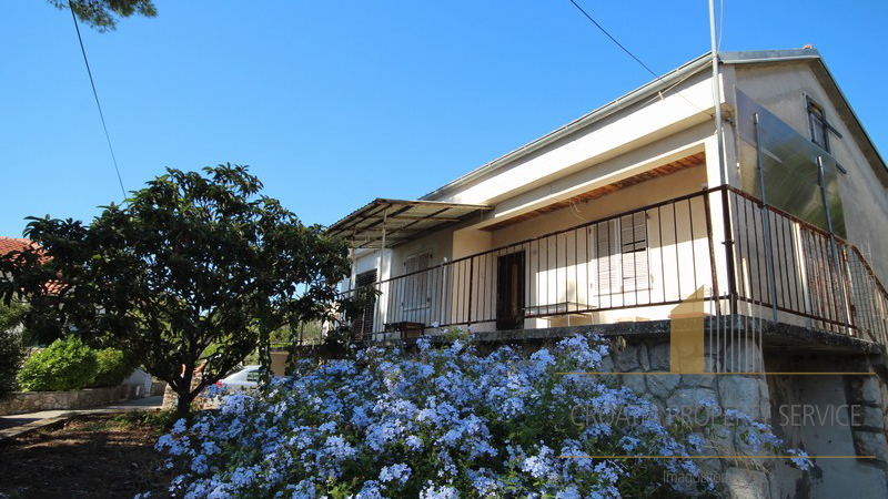 Exceptional opportunity: Charming house 50 m from the sea - Vrboska, Hvar!