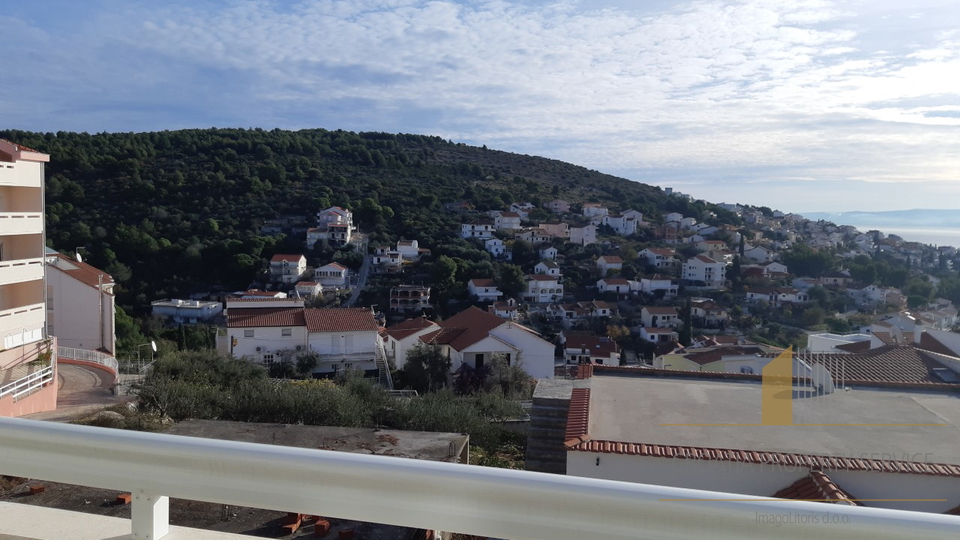 House, 460 m2, For Sale, Trogir - Čiovo