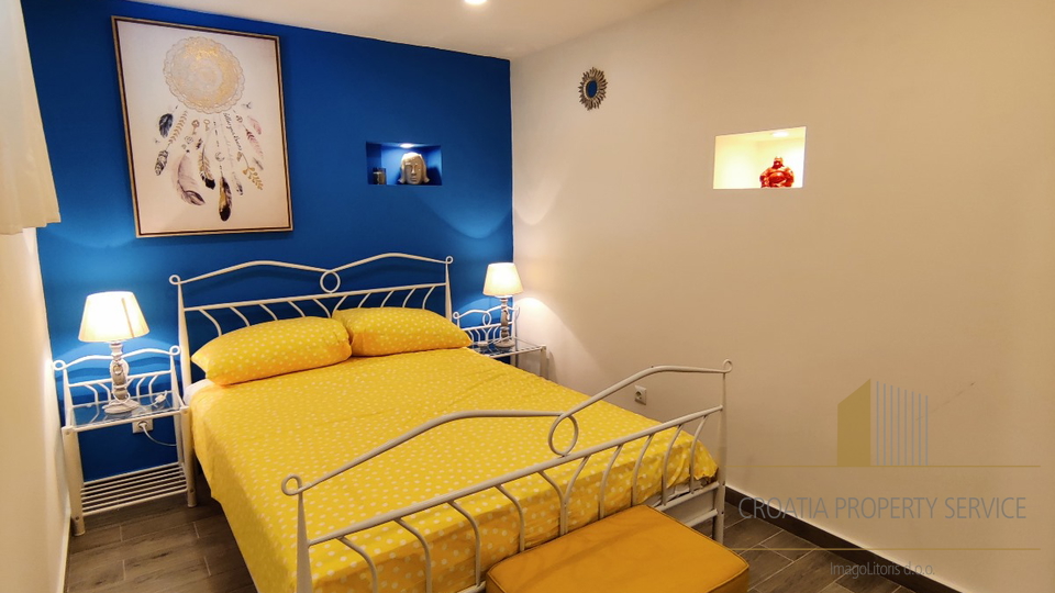 Prečudovita vila prvi vrst s privezom za čoln – Vinišće!