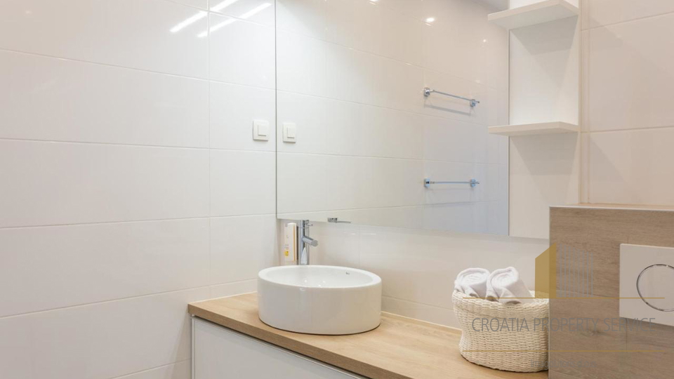 Beautiful apartment villa with a sea view in Župa Dubrovačka!