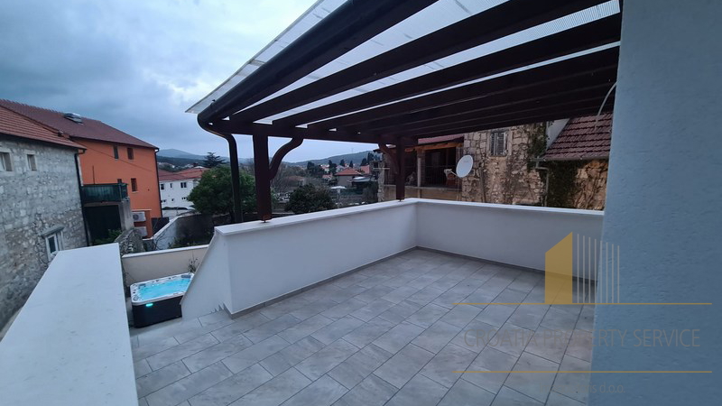 A new elegant house 160 m from the beach in the very center of Jelsa - the island of Hvar!