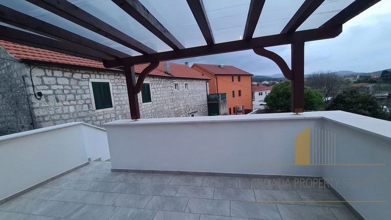 A new elegant house 160 m from the beach in the very center of Jelsa - the island of Hvar!