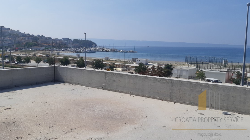 HOTEL IN CONSTRUCTION SITUATED ON THE LAND SURFACE 3881 SQM, ACCOMMODATION WITH THE HIGHEST TRAFFIC ROAD OF SPLIT - DALMATIAN COUNTY! SPLIT!