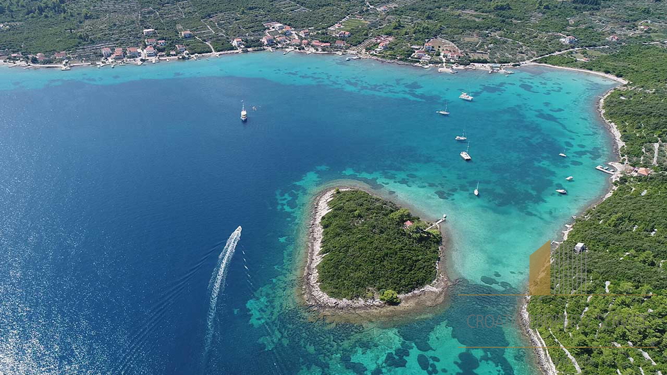 Izjemno gradbeno zemljišče le 50 m od morja - Račišće, Korčula!