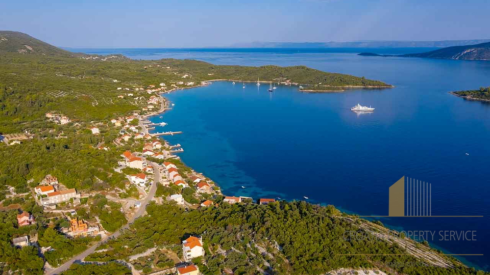 Exceptional building plot only 50 m from the sea - Račišće, Korčula!