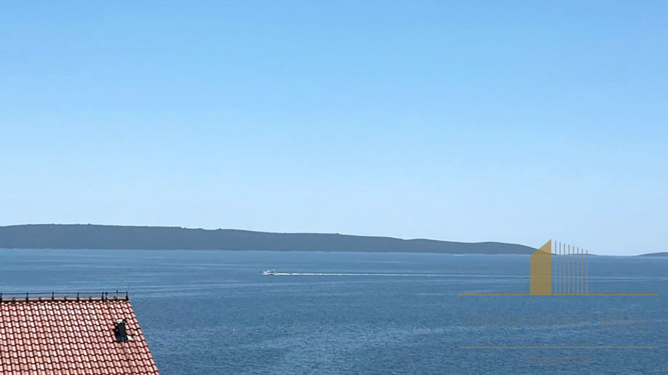 Эксклюзивный пентхаус с впечатляющим видом на море на прекрасном острове Чиово!