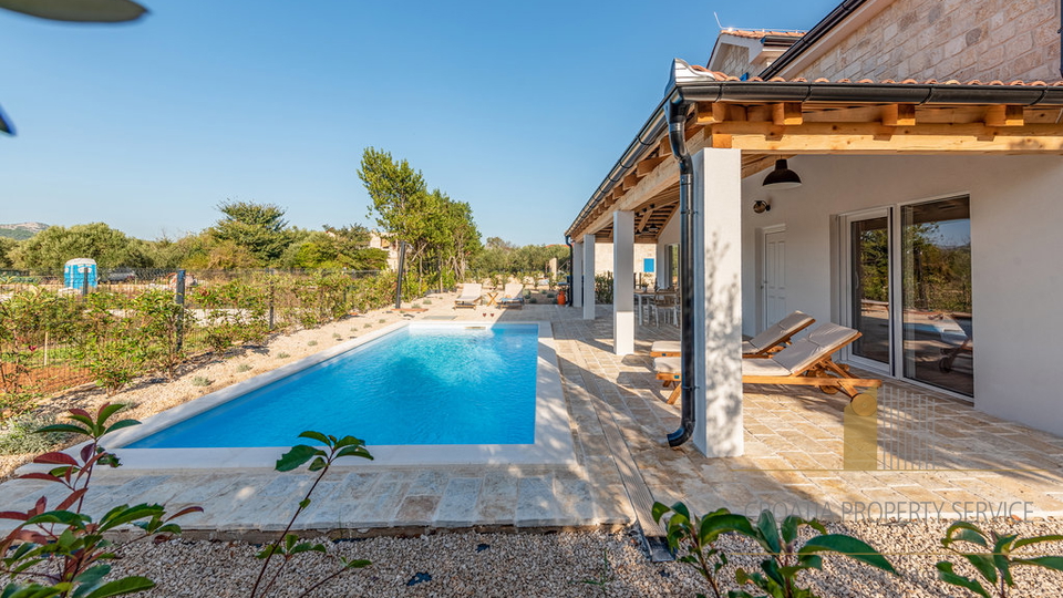 Casa, 130 m2, Vendita, Pašman