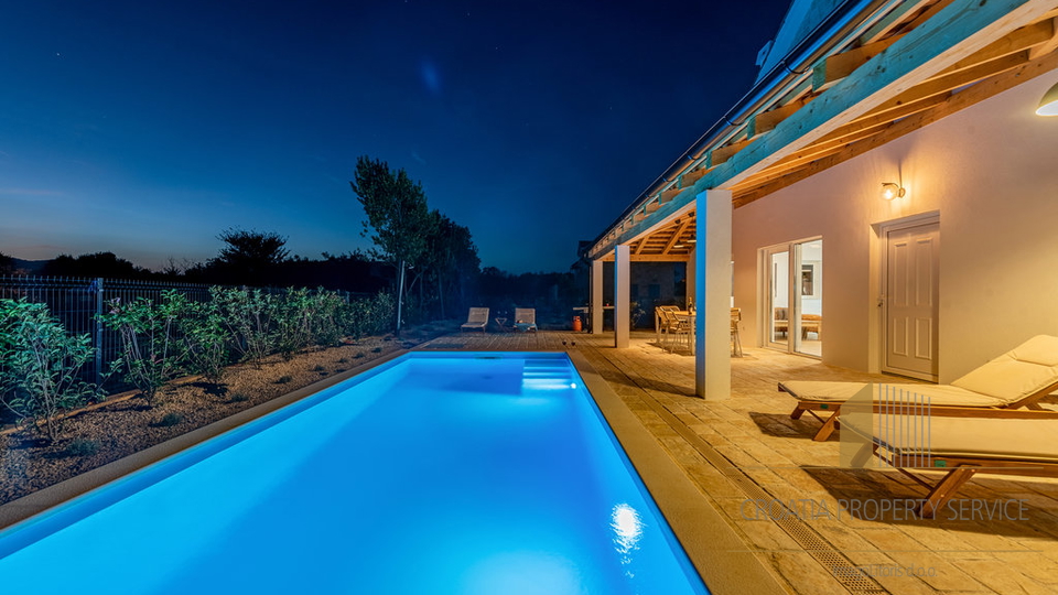 Casa, 130 m2, Vendita, Pašman