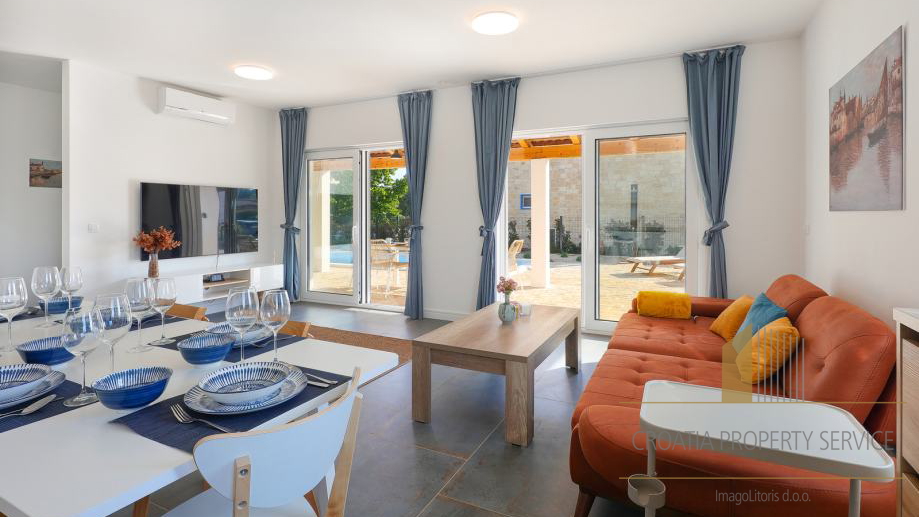 Casa, 130 m2, Vendita, Pašman