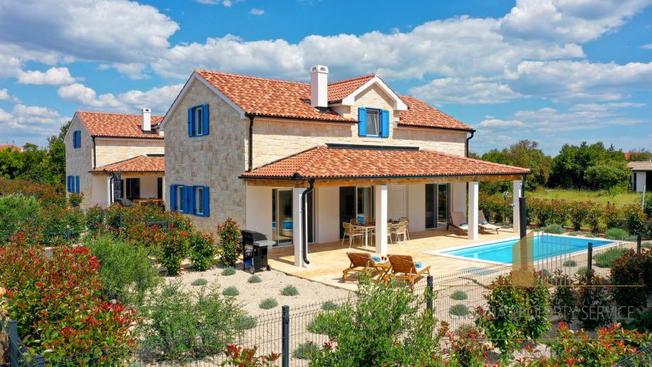Casa, 130 m2, Vendita, Pašman