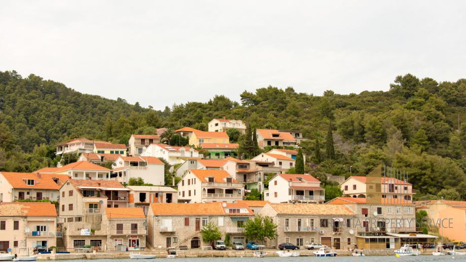 Eine wunderschöne Villa mit Panoramablick auf das Meer auf der Insel Korčula!