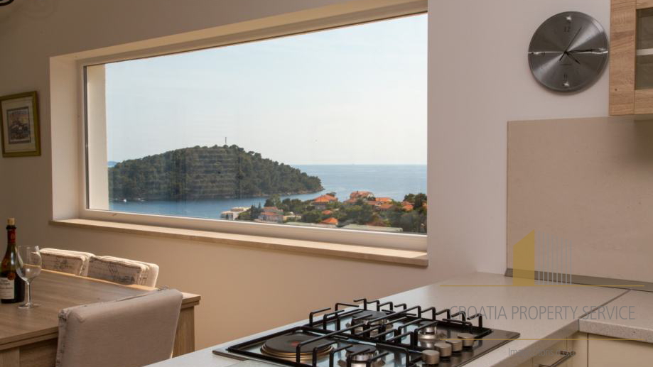 A beautiful villa with a panoramic view of the sea on the island of Korčula!