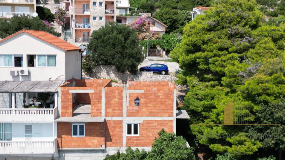 House under construction with great potential, second row to the beach - Podaca!