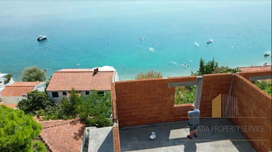 House under construction with great potential, second row to the beach - Podaca!