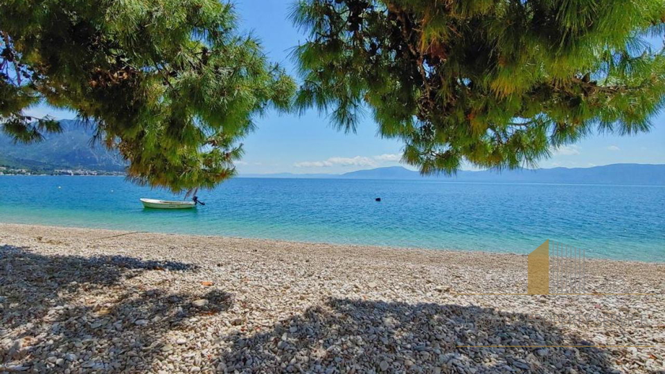 House under construction with great potential, second row to the beach - Podaca!