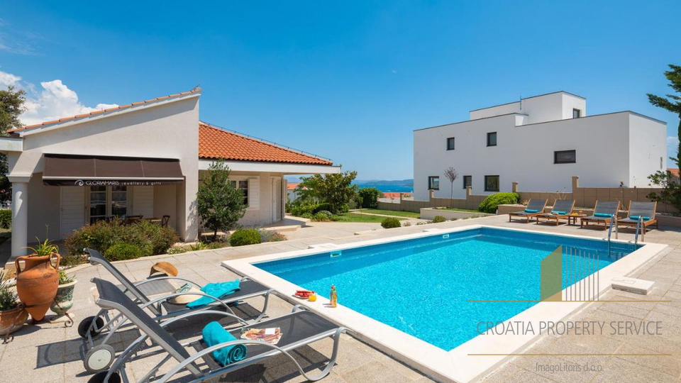 Casa, 250 m2, Vendita, Vodice