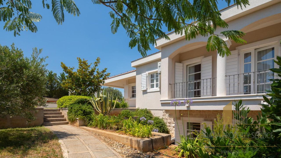 Casa, 250 m2, Vendita, Vodice