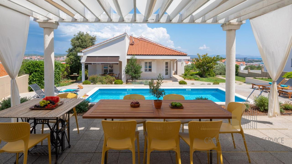 Casa, 250 m2, Vendita, Vodice