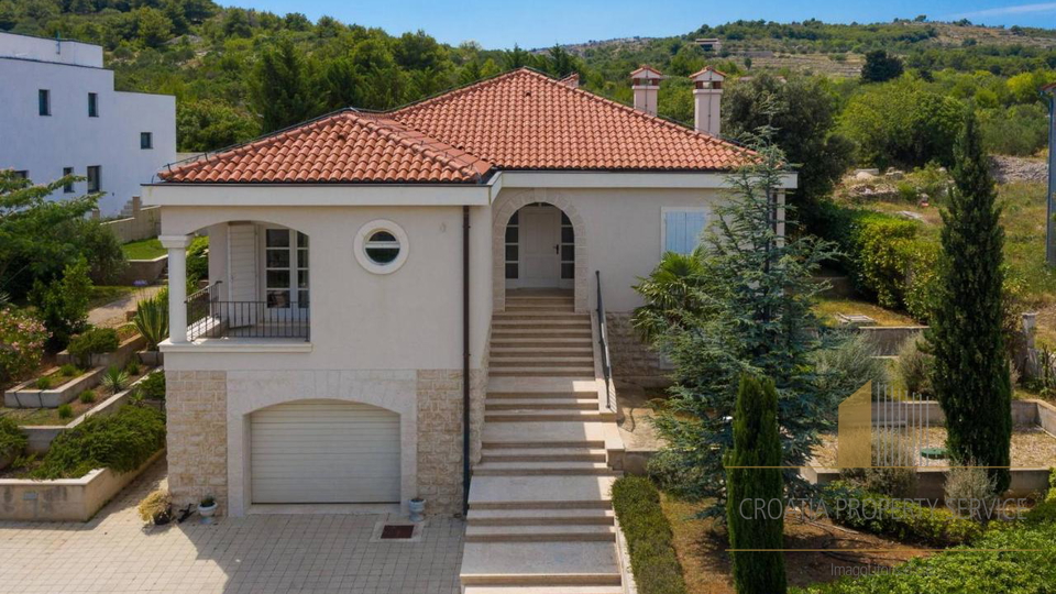 Casa, 250 m2, Vendita, Vodice