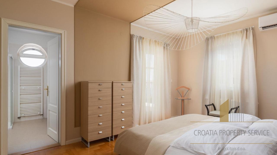 Casa, 250 m2, Vendita, Vodice