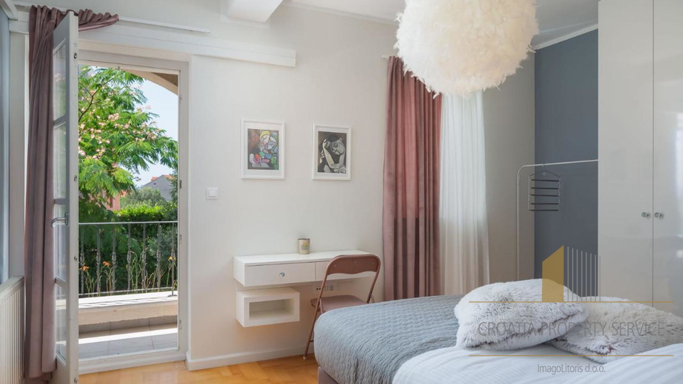 Casa, 250 m2, Vendita, Vodice