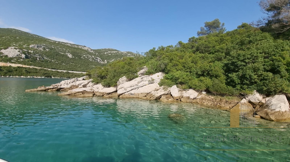 A beautiful island with complete privacy in the vicinity of Dubrovnik!