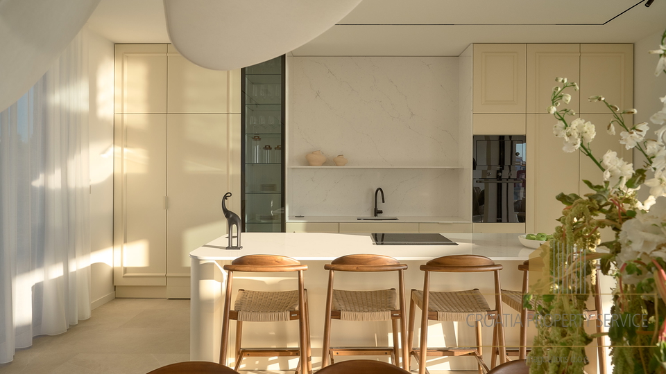 Exklusive moderne Villa mit Panoramablick auf das Meer – Primošten!