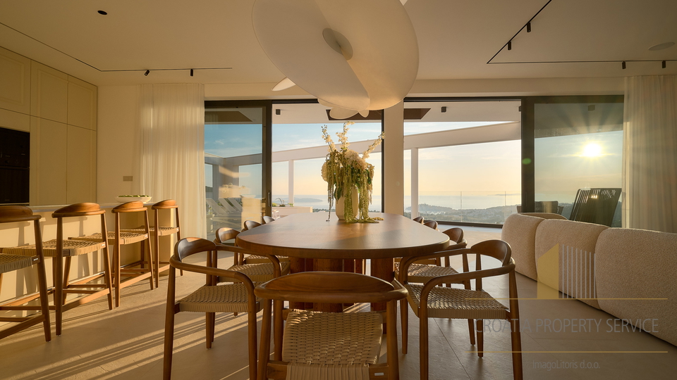 Exklusive moderne Villa mit Panoramablick auf das Meer – Primošten!