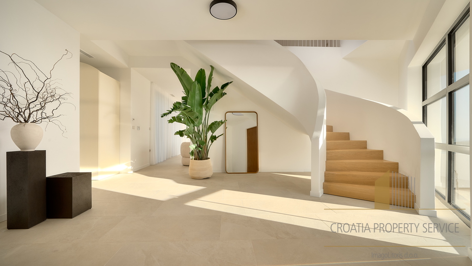 Exklusive moderne Villa mit Panoramablick auf das Meer – Primošten!