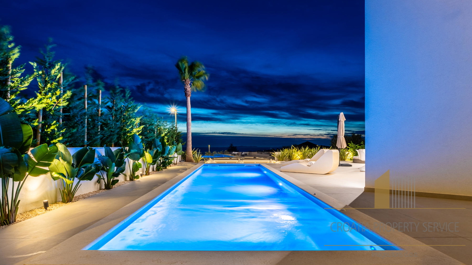 Spektakularna vila z odprtim pogledom na morje na ekskluzivni lokaciji v Primoštenu!