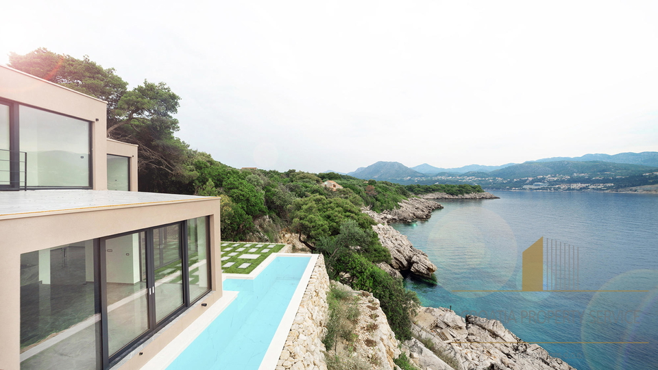 Two luxury villas in an exclusive location by the sea on the island of Koločep near Dubrovnik!