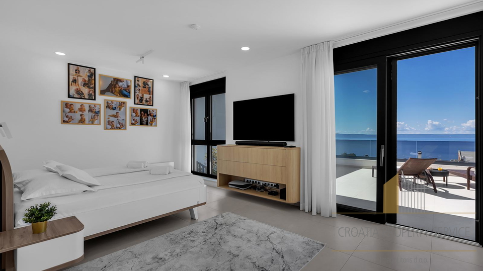 Neue Luxusvilla mit offenem Meerblick in Makarska!
