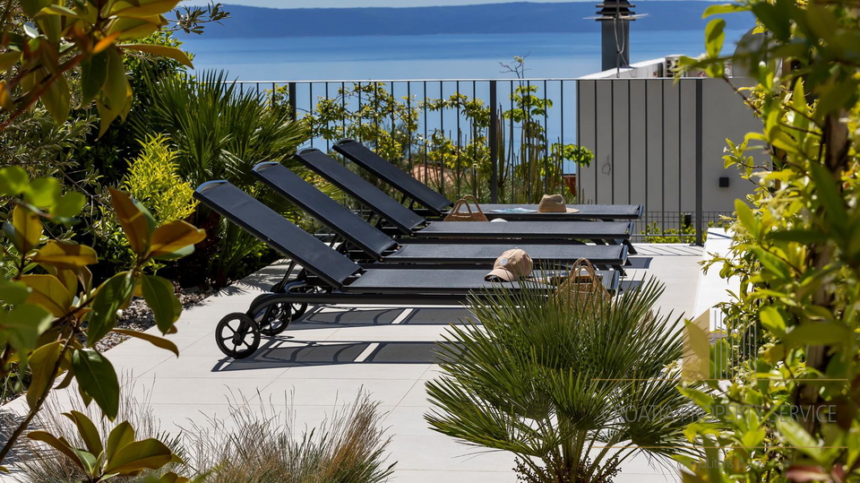 Neue Luxusvilla mit offenem Meerblick in Makarska!