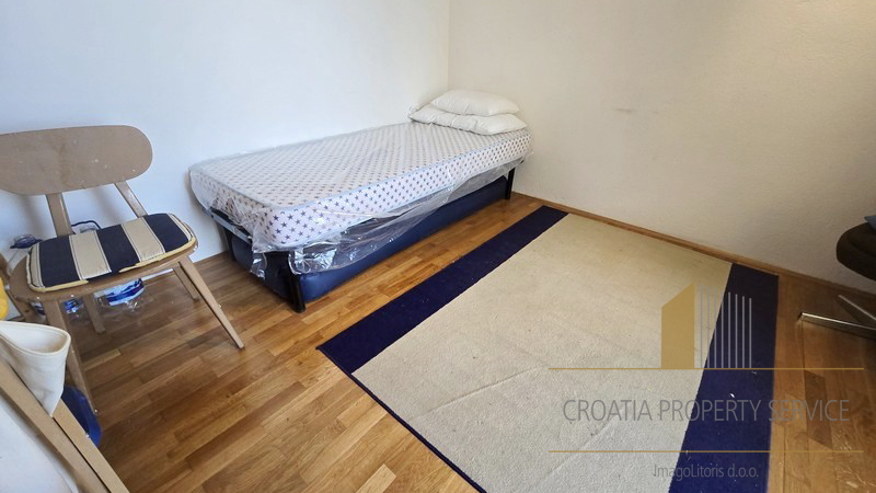 Hiša s prelepim pogledom na morje v Makarski!