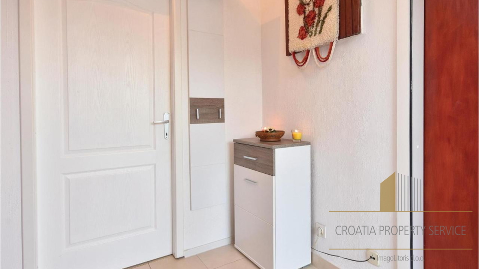 A beautiful house in an exclusive location next to the beach on the island of Čiovo!