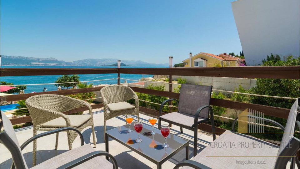 A beautiful house in an exclusive location next to the beach on the island of Čiovo!