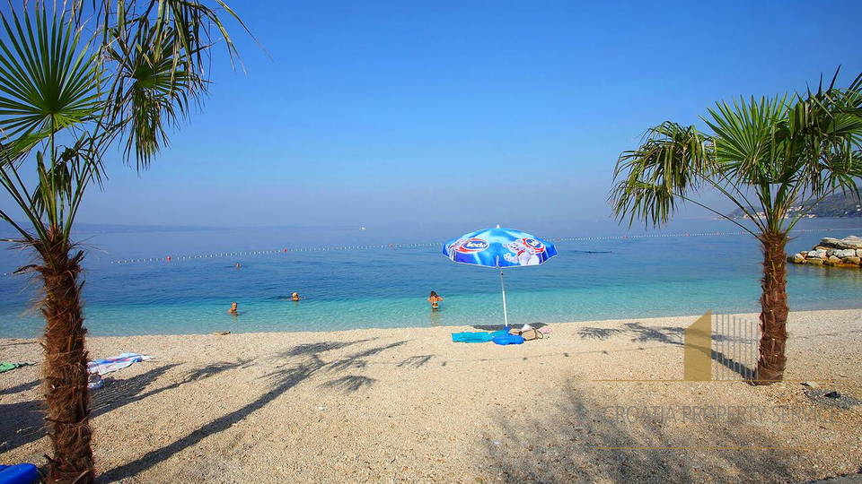 Baugrundstück mit freiem Blick auf das Meer an der Riviera von Omiš!