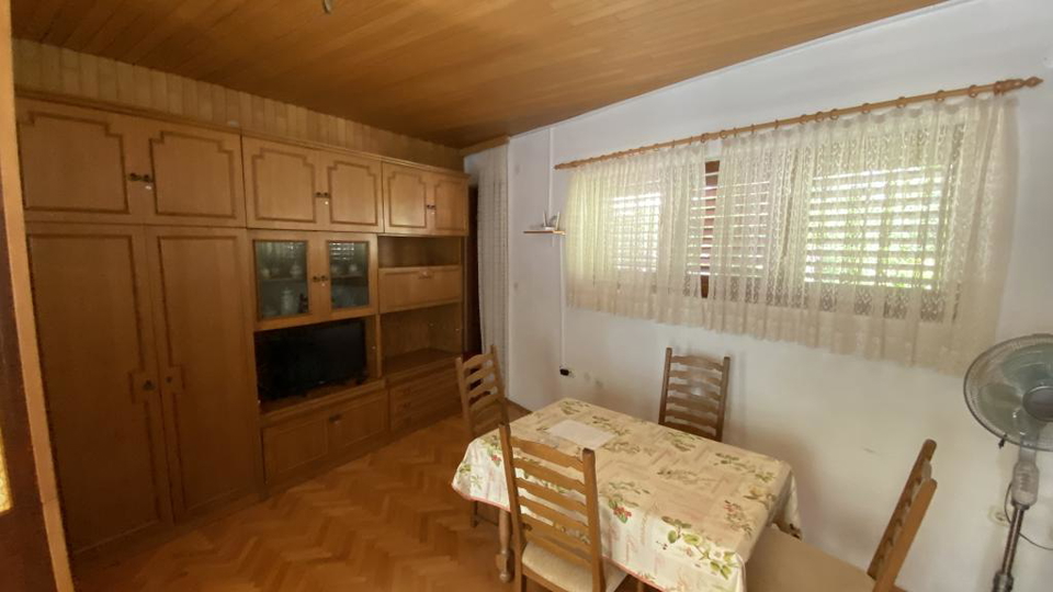 Ekskluzivna apartmanska ku&cacute;a 160 m od mora &ndash; Brela&excl;