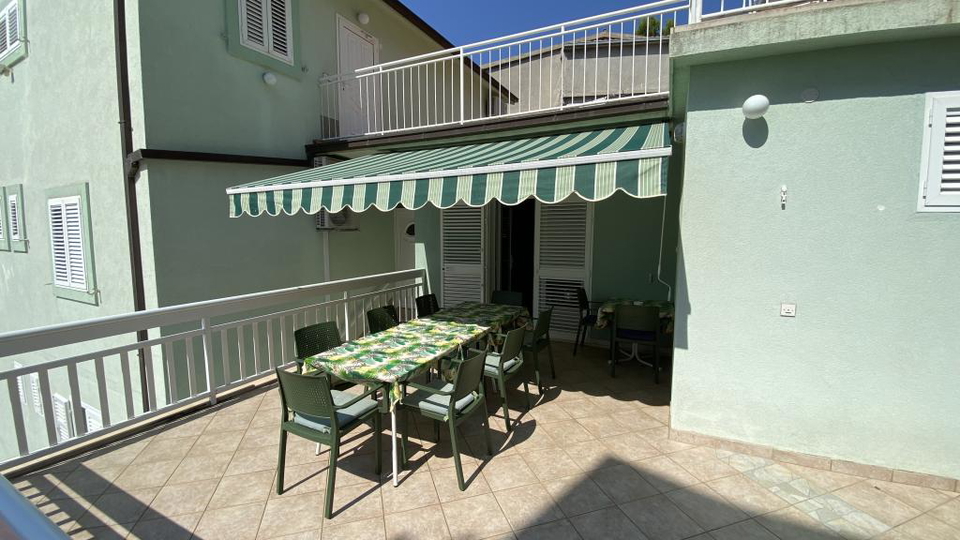 Ekskluzivna apartmanska ku&cacute;a 160 m od mora &ndash; Brela&excl;