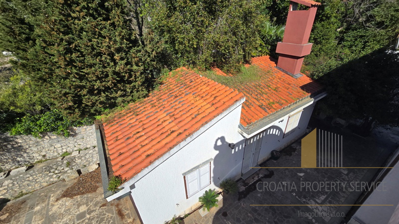 Bellissima casa in prima fila sul mare a Zaostrog, Riviera di Makarska!