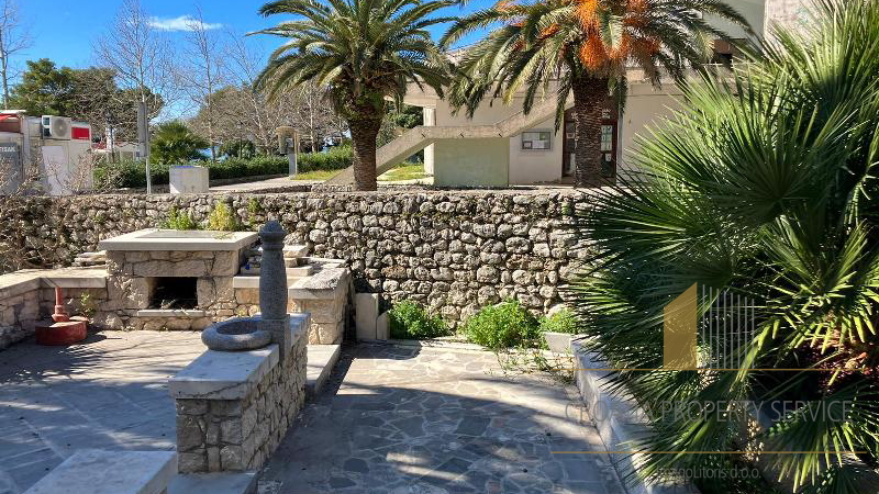 Bellissima casa in prima fila sul mare a Zaostrog, Riviera di Makarska!